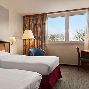 Standard Zimmer mit Kingsize-Bett